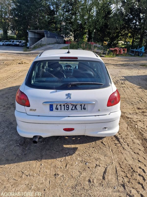 PEUGEOT 206 - LOT N°1 - Coche: foto 4 PEUGEOT 206 - LOT N°1 - Coche: foto 4