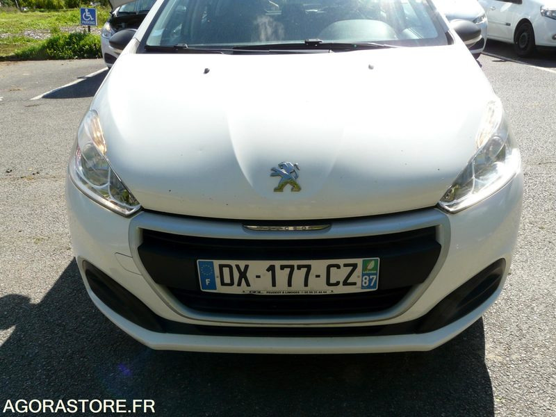 PEUGEOT 208 DX177CZ - Coche: foto 1 PEUGEOT 208 DX177CZ - Coche: foto 1