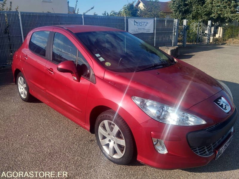 PEUGEOT 308 - 2009 - 135 296 KILOMÈTRES - Coche: foto 1 PEUGEOT 308 - 2009 - 135 296 KILOMÈTRES - Coche: foto 1