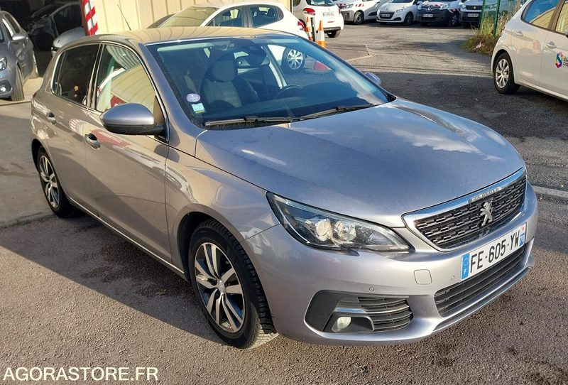 PEUGEOT 308 phase II - 110ch - 2019 - 172160km - ESSENCE - Coche: foto 1 PEUGEOT 308 phase II - 110ch - 2019 - 172160km - ESSENCE - Coche: foto 1