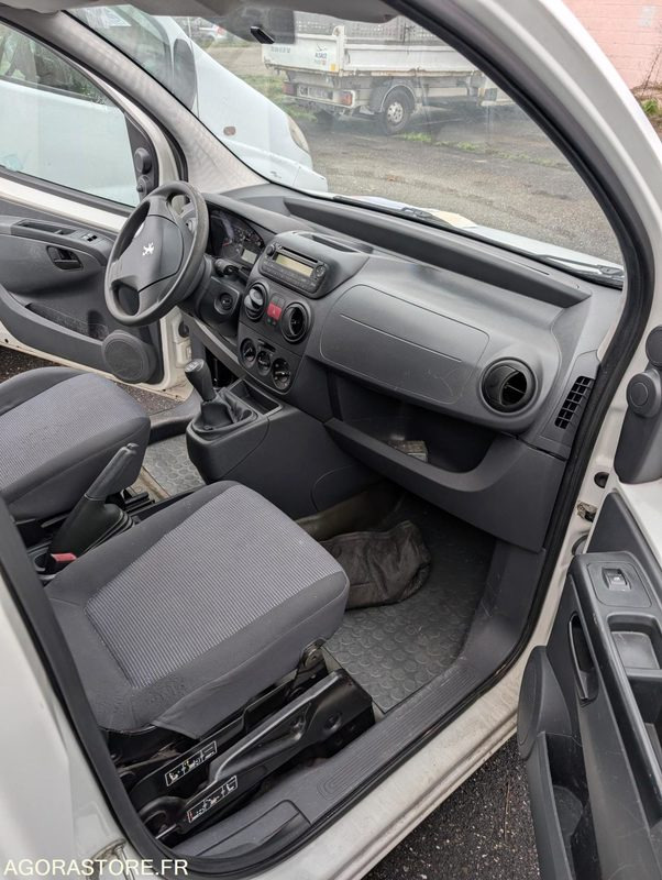 PEUGEOT BIPPER 1.4 HDI - 167 691 KM - Furgoneta pequeña: foto 5 PEUGEOT BIPPER 1.4 HDI - 167 691 KM - Furgoneta pequeña: foto 5