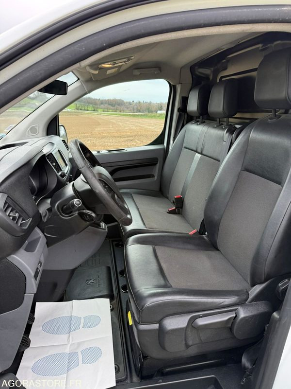 Furgoneta pequeña PEUGEOT EXPERT 2L HDI 122CH ANNÉE 2019 PREMIERE MAIN: foto 9 Furgoneta pequeña PEUGEOT EXPERT 2L HDI 122CH ANNÉE 2019 PREMIERE MAIN: foto 9
