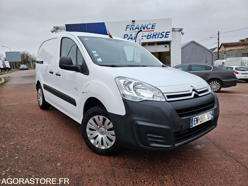 PEUGEOT PARTNER ÉLECTRIQUE 3 PLACES GPS CLIM - 2017 - 23300KMS - Furgoneta pequeña, Furgoneta eléctrica: foto 3 PEUGEOT PARTNER ÉLECTRIQUE 3 PLACES GPS CLIM - 2017 - 23300KMS - Furgoneta pequeña, Furgoneta eléctrica: foto 3
