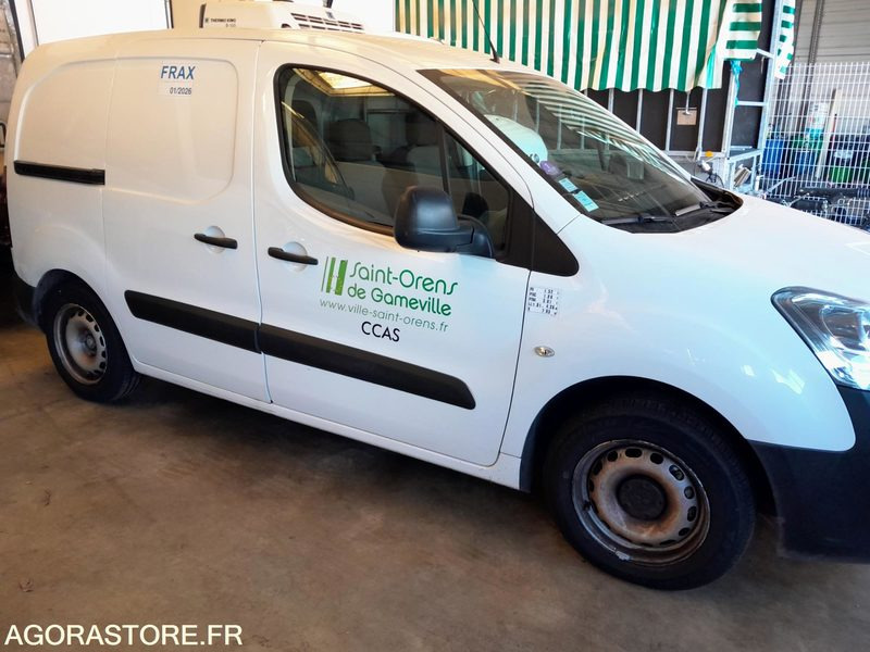 PEUGEOT PARTNER II 1.6 Vti 50026 kms 2016 frigo - Furgoneta pequeña: foto 2 PEUGEOT PARTNER II 1.6 Vti 50026 kms 2016 frigo - Furgoneta pequeña: foto 2