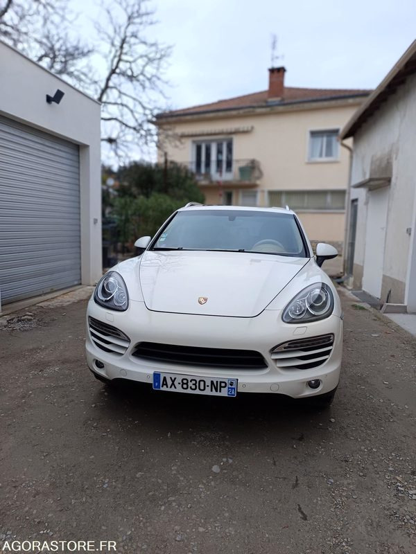 PORSCHE CAYENNE 3.6 V6 Tiptronic S 300CH Boîte automatique - 2010 - 148000kms - Coche: foto 3 PORSCHE CAYENNE 3.6 V6 Tiptronic S 300CH Boîte automatique - 2010 - 148000kms - Coche: foto 3