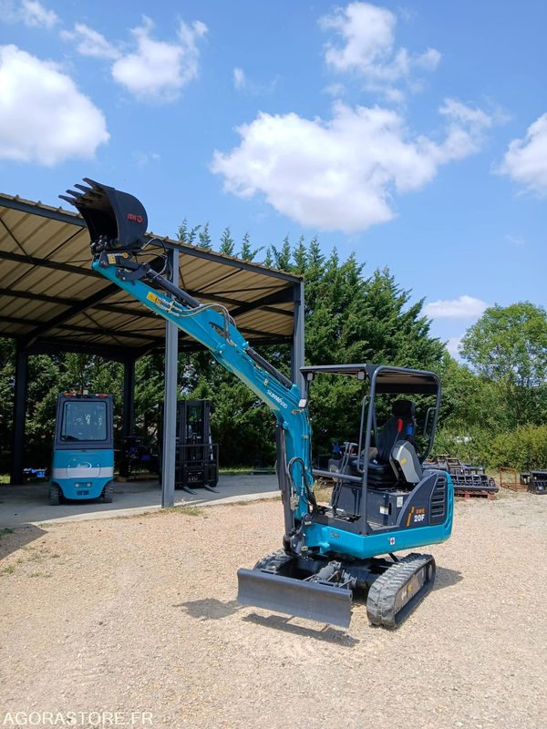 Pelle SUNWARD SWE20F canopy Neuve - Miniexcavadora: foto 2 Pelle SUNWARD SWE20F canopy Neuve - Miniexcavadora: foto 2