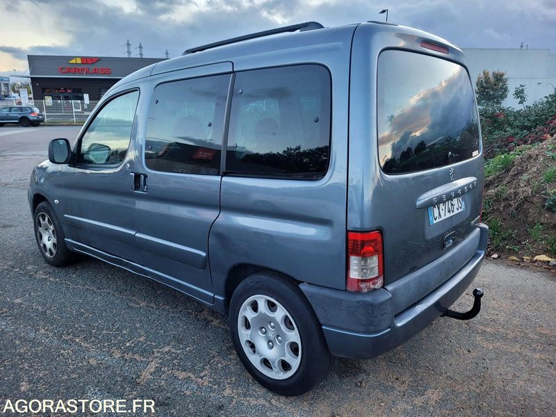 Peugeot partner 1.6hdi 90 ch - Coche: foto 2 Peugeot partner 1.6hdi 90 ch - Coche: foto 2