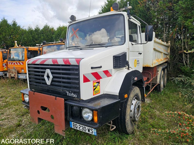 Porteur benne Renault C260 - 1985 - 356393km - BQ230WS - Camión volquete: foto 1 Porteur benne Renault C260 - 1985 - 356393km - BQ230WS - Camión volquete: foto 1