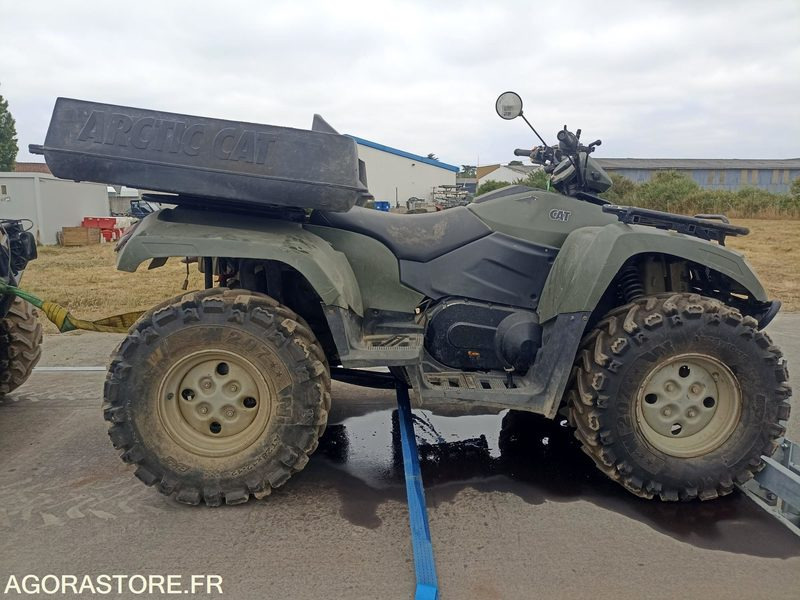 Quad ARCTIC CAT 700 Diesel - Coche: foto 2 Quad ARCTIC CAT 700 Diesel - Coche: foto 2