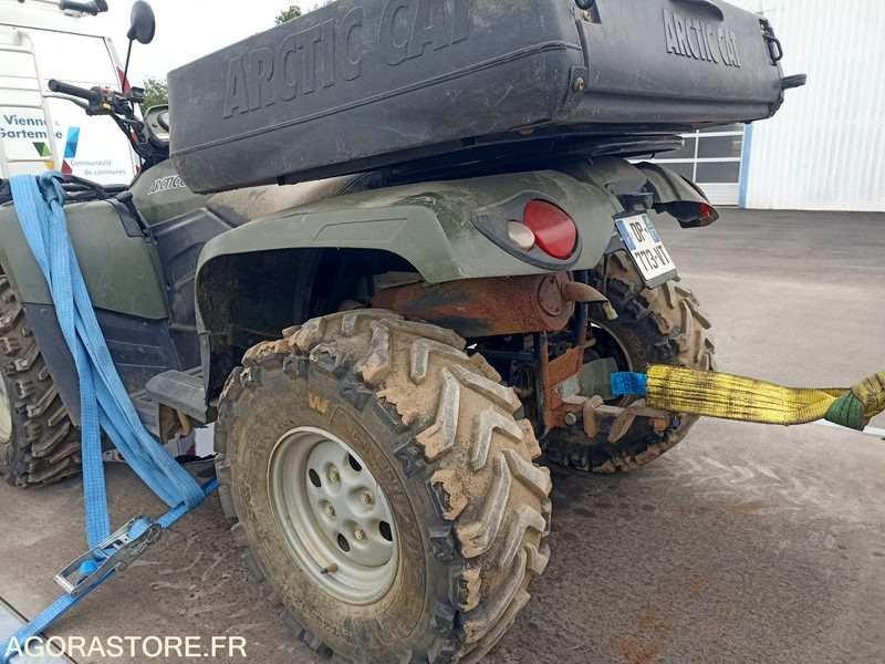 Quad ARCTIC CAT 700 Diesel - Coche: foto 4 Quad ARCTIC CAT 700 Diesel - Coche: foto 4