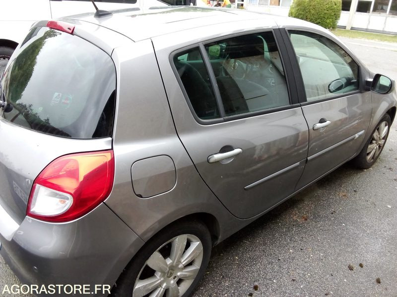 RENAULT CLIO 2010 - Coche: foto 5 RENAULT CLIO 2010 - Coche: foto 5