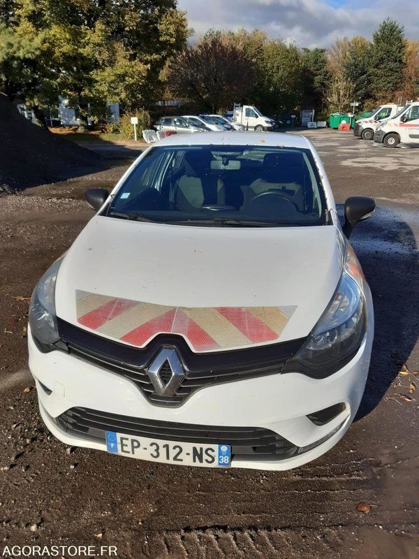 RENAULT CLIO Société - 2017 - 199 808 km / M22920 - Furgoneta pequeña: foto 5 RENAULT CLIO Société - 2017 - 199 808 km / M22920 - Furgoneta pequeña: foto 5
