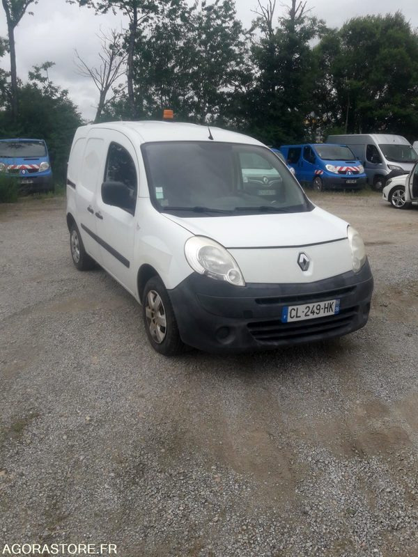 RENAULT KANGOO - 2012 / 254221 KM (CL249HK) - Furgoneta pequeña: foto 3 RENAULT KANGOO - 2012 / 254221 KM (CL249HK) - Furgoneta pequeña: foto 3