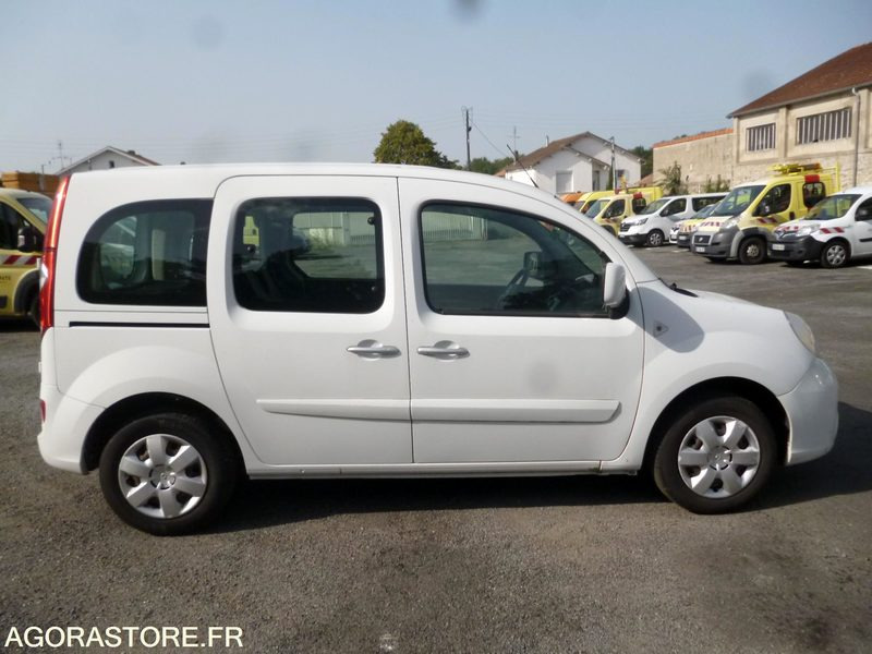 RENAULT KANGOO ESS 5 PLACES - Coche: foto 4 RENAULT KANGOO ESS 5 PLACES - Coche: foto 4