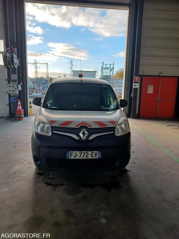 RENAULT KANGOO diesel - Année 2019 - 297.500 km - Furgoneta pequeña: foto 2 RENAULT KANGOO diesel - Année 2019 - 297.500 km - Furgoneta pequeña: foto 2