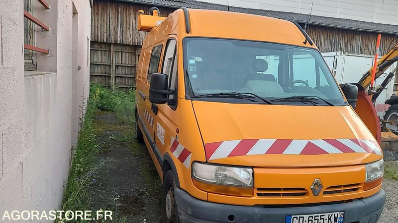 RENAULT MASTER - 2002 - 195884 KM - Furgón: foto 1 RENAULT MASTER - 2002 - 195884 KM - Furgón: foto 1