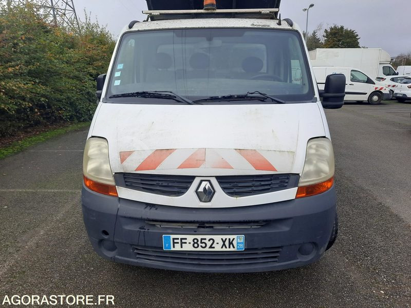 RENAULT MASTER - 2009 - 81691KM - Furgón: foto 2 RENAULT MASTER - 2009 - 81691KM - Furgón: foto 2