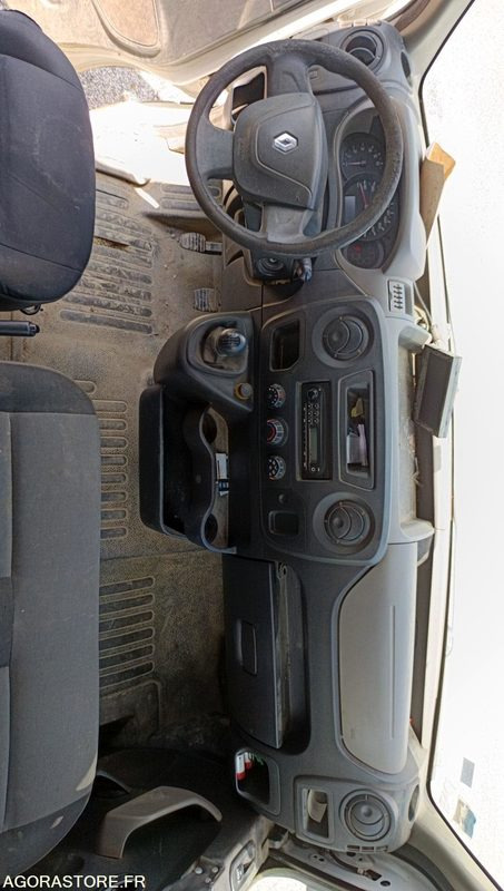 RENAULT MASTER - 2010 - 269084KM (BC-770-DH) - Furgón: foto 5 RENAULT MASTER - 2010 - 269084KM (BC-770-DH) - Furgón: foto 5