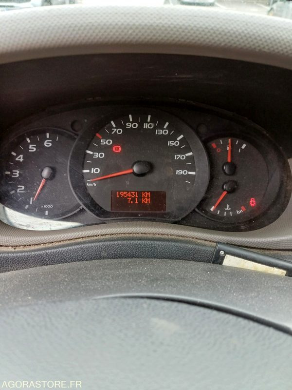 RENAULT MASTER - 2012 / 195431KM (CB-723-KK) - Furgón: foto 1 RENAULT MASTER - 2012 / 195431KM (CB-723-KK) - Furgón: foto 1