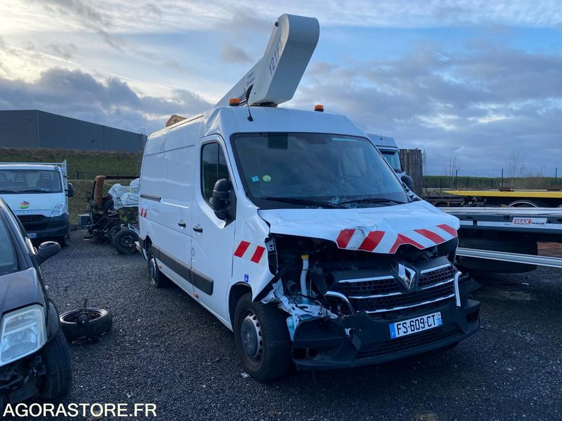 RENAULT MASTER NACELLE - Furgón: foto 1 RENAULT MASTER NACELLE - Furgón: foto 1