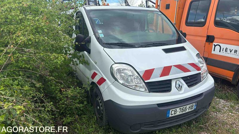 RENAULT - TRAFIC - 2012 - 262067kms - Furgón: foto 2 RENAULT - TRAFIC - 2012 - 262067kms - Furgón: foto 2