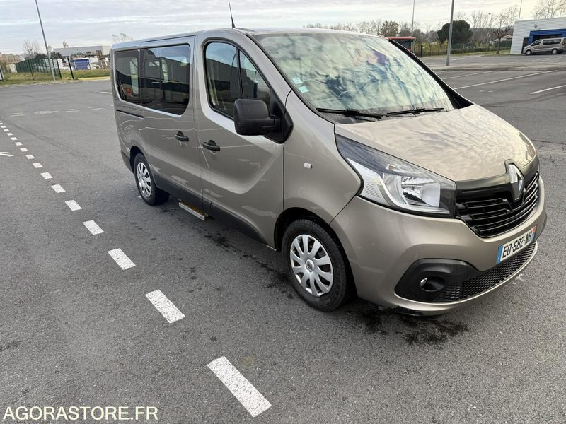 RENAULT TRAFIC - 2016 - 229166km - ED-682-NH - Minibús, Furgoneta de pasajeros: foto 2 RENAULT TRAFIC - 2016 - 229166km - ED-682-NH - Minibús, Furgoneta de pasajeros: foto 2