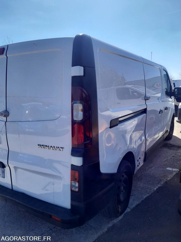 RENAULT TRAFIC - 2021 - 35781 Kms - Furgón: foto 4 RENAULT TRAFIC - 2021 - 35781 Kms - Furgón: foto 4