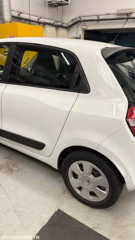 RENAULT TWINGO Essence - 54500km - 2018 - Coche: foto 5 RENAULT TWINGO Essence - 54500km - 2018 - Coche: foto 5