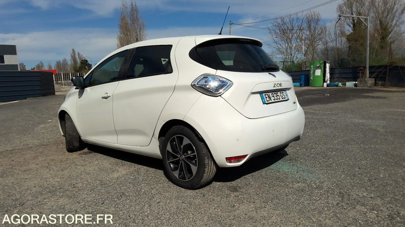 RENAULT ZOE - 2017 - 63000 KMS - CT OK - AUTONOMIE 280 KMS - Coche: foto 4 RENAULT ZOE - 2017 - 63000 KMS - CT OK - AUTONOMIE 280 KMS - Coche: foto 4