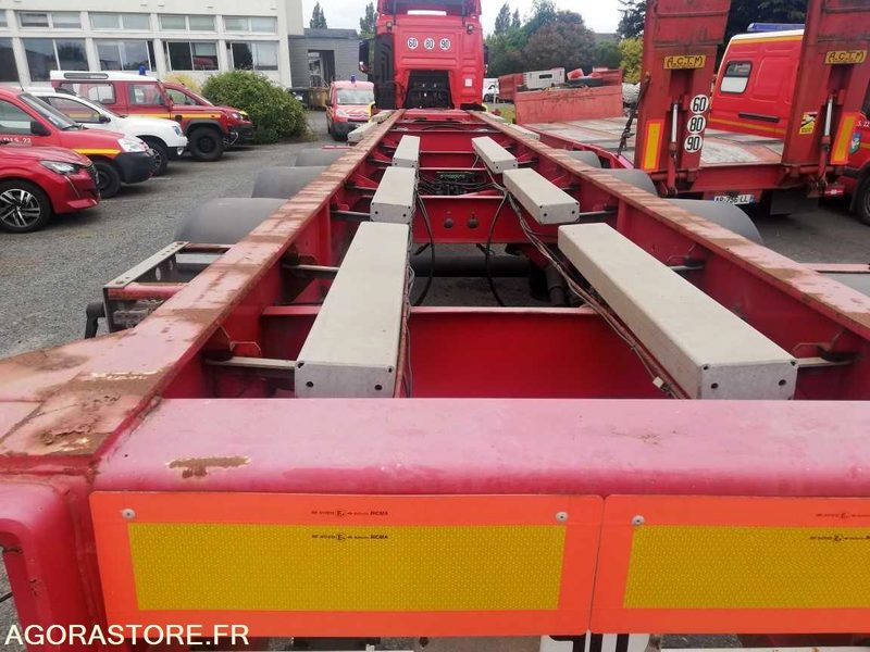 REMORQUE FRUEHAUF porte conteneurs - Remolque: foto 2 REMORQUE FRUEHAUF porte conteneurs - Remolque: foto 2
