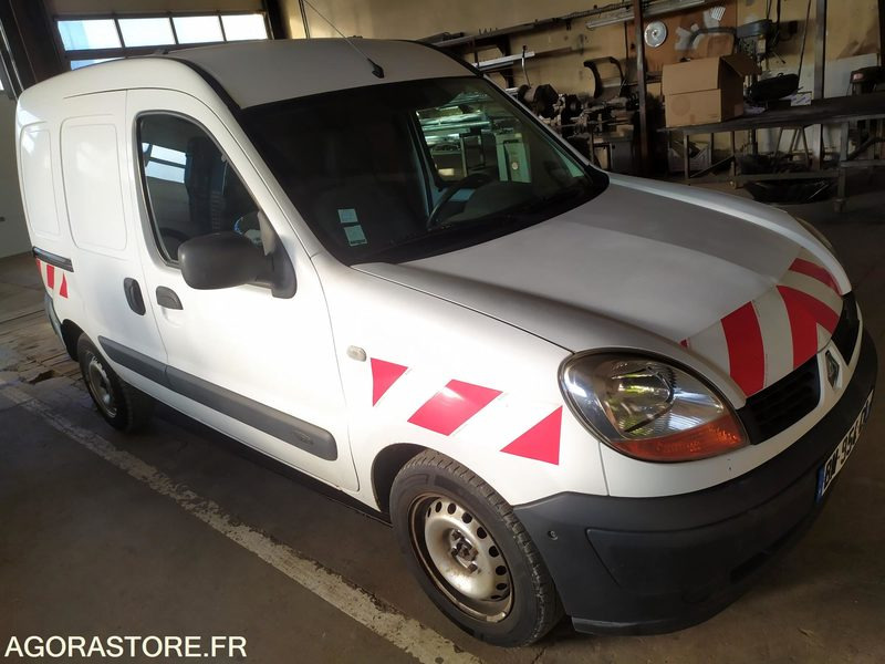 Renault KANGOO DCI 198610kms 2006 - Furgoneta pequeña: foto 4 Renault KANGOO DCI 198610kms 2006 - Furgoneta pequeña: foto 4
