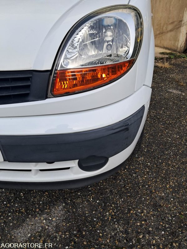 Renault Kangoo - 2006 - 75766kms - 1944 ZZ 42 - Furgoneta pequeña: foto 3 Renault Kangoo - 2006 - 75766kms - 1944 ZZ 42 - Furgoneta pequeña: foto 3