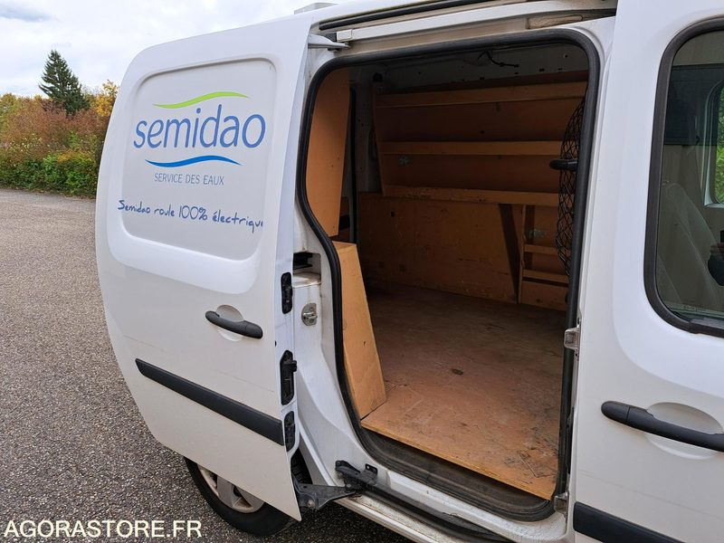 Furgoneta pequeña, Furgoneta eléctrica Renault Kangoo - 2016 - 41396kms: foto 17