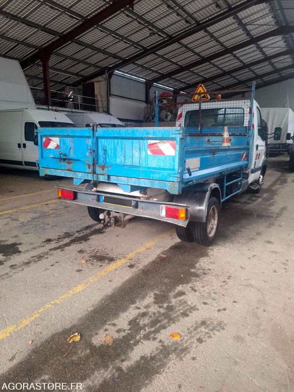 Renault Mascott benne roues jumelées 183615kms 2000 - Furgoneta basculante: foto 4 Renault Mascott benne roues jumelées 183615kms 2000 - Furgoneta basculante: foto 4