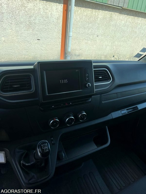 Furgón Renault Master III FG F3500 - 2020 - 153 000km: foto 7
