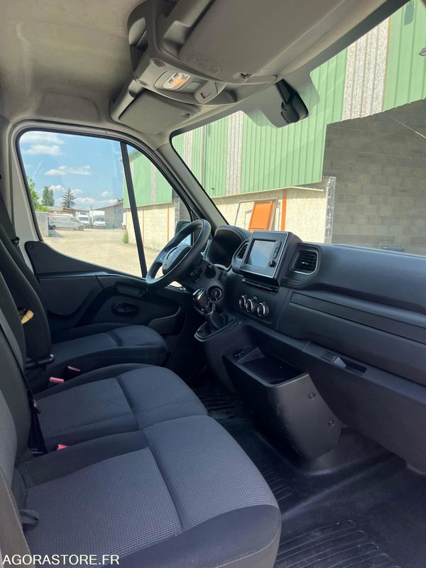 Furgón Renault Master III FG F3500 - 2020 - 153 000km: foto 8