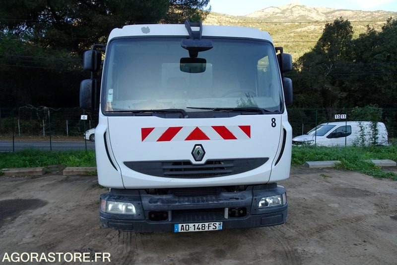 Renault Midlum 220 DXI - Camión de basura: foto 1 Renault Midlum 220 DXI - Camión de basura: foto 1