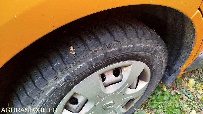 Furgón Renault Trafic - 2007 - 261796kms - 608bzx31: foto 10