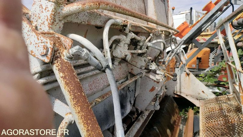 SECMAIR GPB 1000 - 1988 - Construcción de carreteras: foto 3 SECMAIR GPB 1000 - 1988 - Construcción de carreteras: foto 3