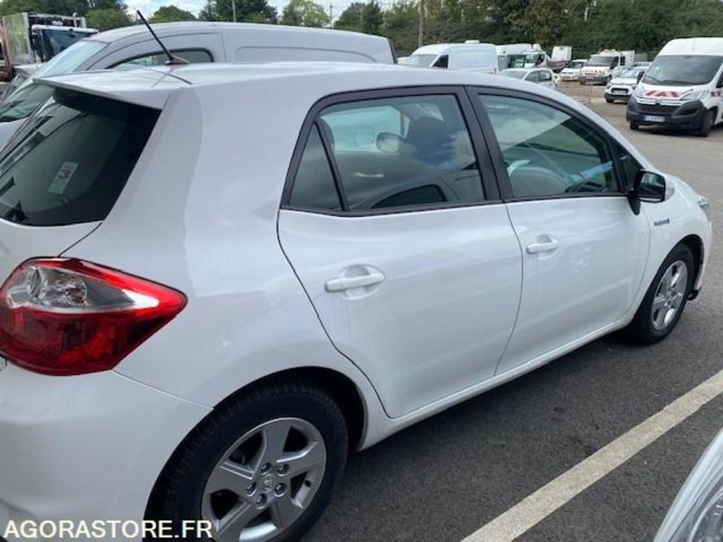 TOYOTA AURIS HYBRIDE ESSENCE (PAR1405) - Coche: foto 1 TOYOTA AURIS HYBRIDE ESSENCE (PAR1405) - Coche: foto 1