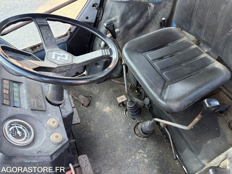 TRACTEUR AGRICOLE LANDINI 4X4 85 CV - Tractor: foto 4 TRACTEUR AGRICOLE LANDINI 4X4 85 CV - Tractor: foto 4