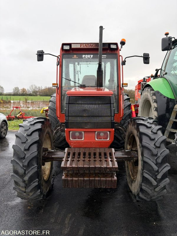 TRACTEUR FIATAGRI F100DT WINNER - 6400H - 1993 - Tractor: foto 2 TRACTEUR FIATAGRI F100DT WINNER - 6400H - 1993 - Tractor: foto 2