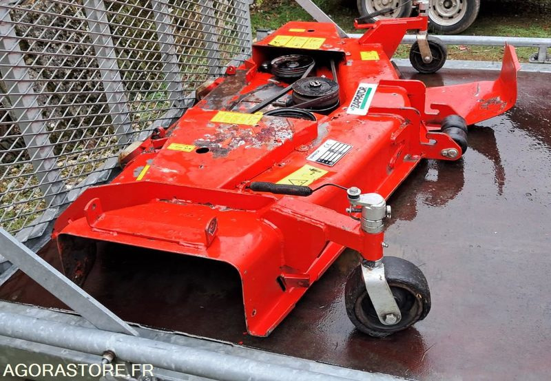 TRACTEUR TONDEUSE TYM T233 - Tractor: foto 2 TRACTEUR TONDEUSE TYM T233 - Tractor: foto 2