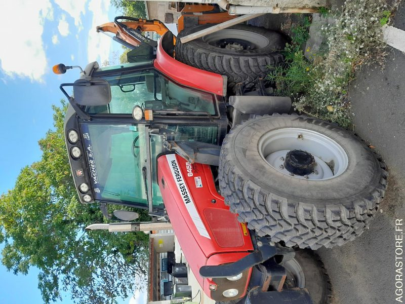 Tracteur Massey Ferguson + broyeur Noremat - Tractor: foto 3 Tracteur Massey Ferguson + broyeur Noremat - Tractor: foto 3