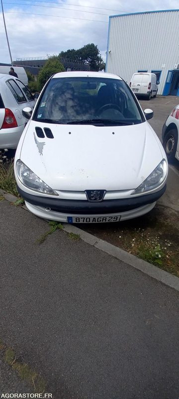 VQ- V11o Peugeot 206 - Coche: foto 1 VQ- V11o Peugeot 206 - Coche: foto 1