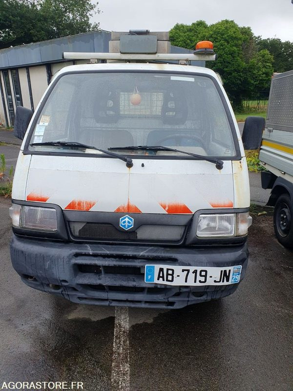 VQ-V20M PIAGGIO PORTER. - Furgoneta basculante: foto 1 VQ-V20M PIAGGIO PORTER. - Furgoneta basculante: foto 1