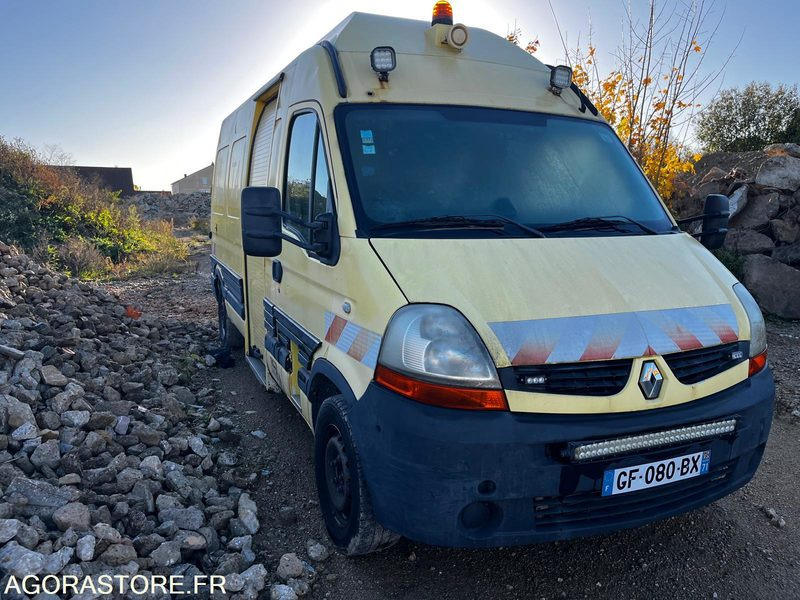 Renault master 2.5 dci 330000km - Furgón: foto 1 Renault master 2.5 dci 330000km - Furgón: foto 1