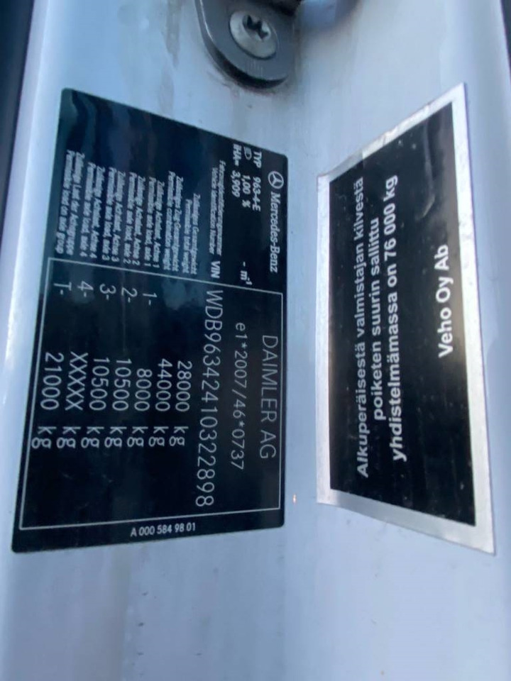 Cabeza tractora Mercedes-Benz Actros 2658: foto 13