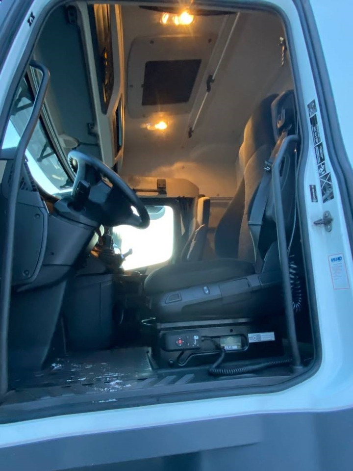 Cabeza tractora Mercedes-Benz Actros 2658: foto 8