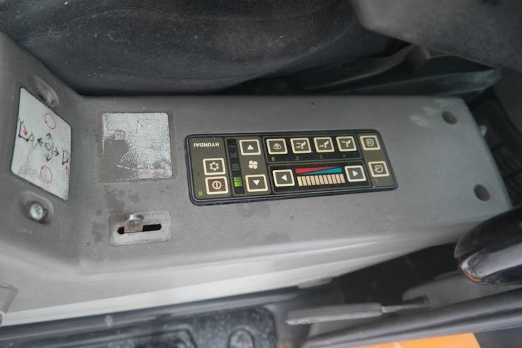 Excavadora de cadenas Hyundai R360L-7: foto 23
